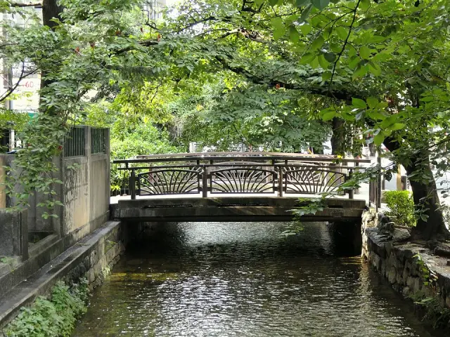 高瀬川沿いの木屋町